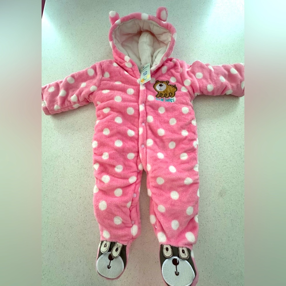 NWT Baby Girl Sz 12M One Piece Fluffy Snowsuit Pink White Polkadots. Teddy Bear